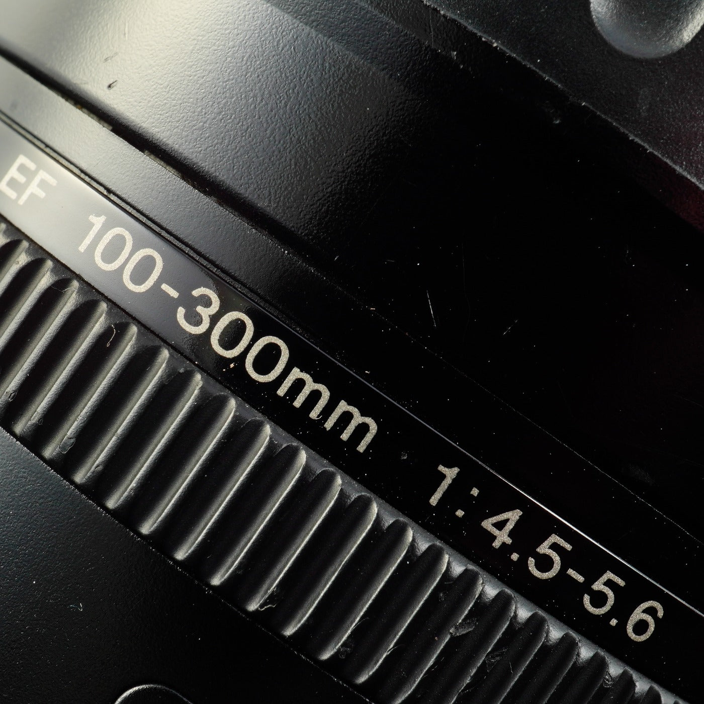 Canon EF 100-300mm F/4.5-5.6 USM ズームレンズ