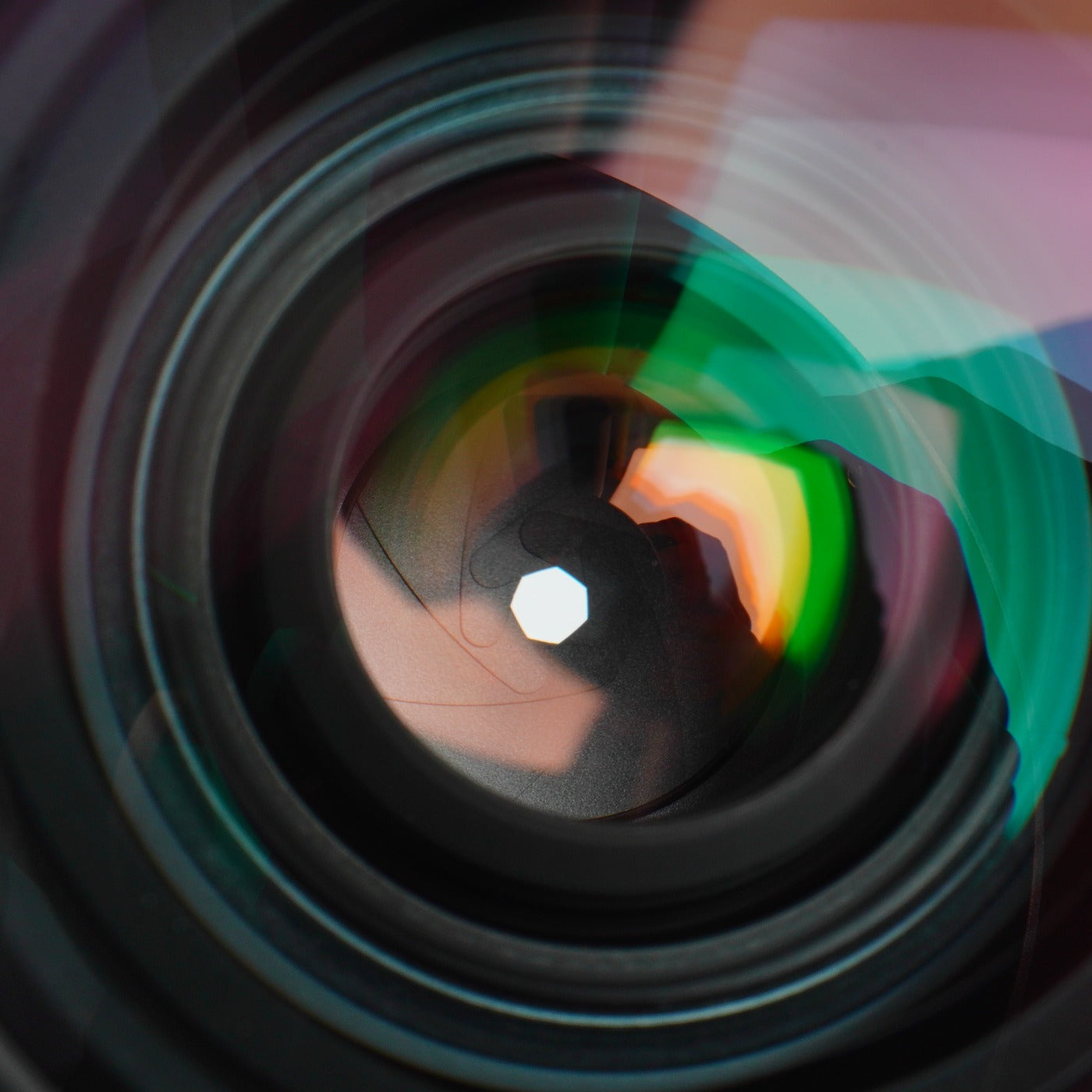 Nikon Ai-s Zoom Nikkor 28-85mm F/3.5-4.5 ズームレンズ