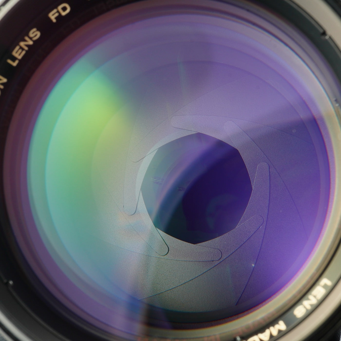 Canon FD 135mm F/2 単焦点レンズ