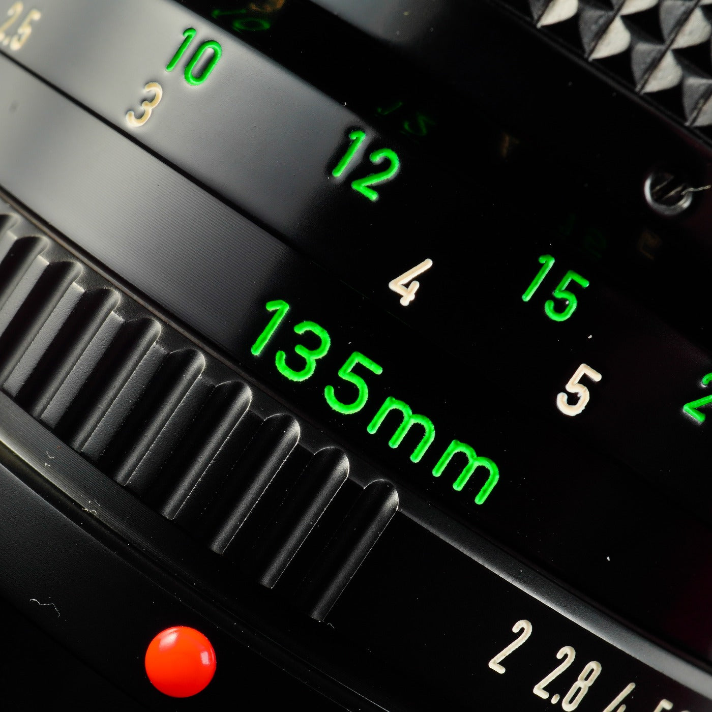 Canon FD 135mm F/2 単焦点レンズ