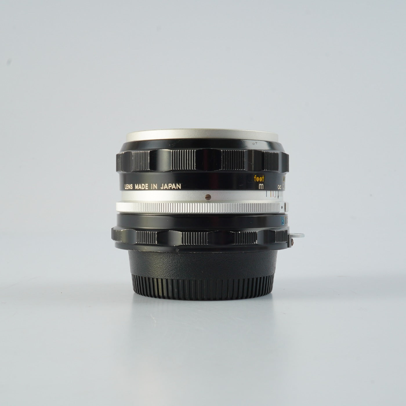 Nikon NIKKOR-H Auto 50mm F/2 非Ai 単焦点レンズ