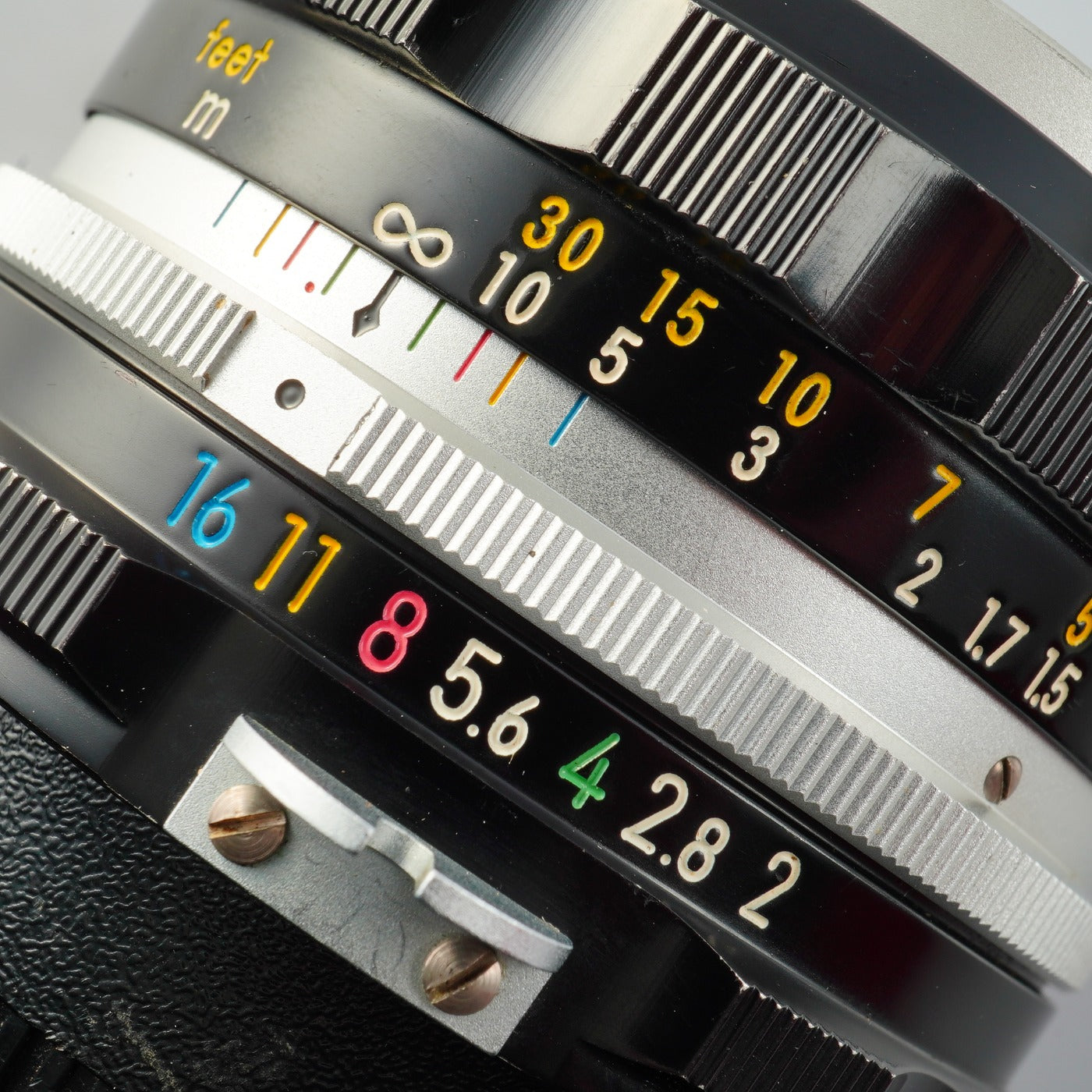 Nikon NIKKOR-H Auto 50mm F/2 非Ai 単焦点レンズ