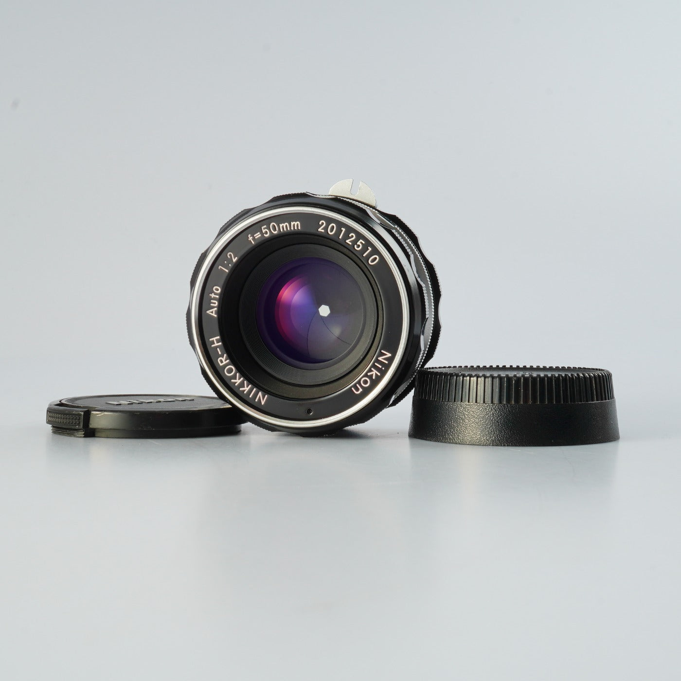 Nikon NIKKOR-H Auto 50mm F/2 非Ai 単焦点レンズ