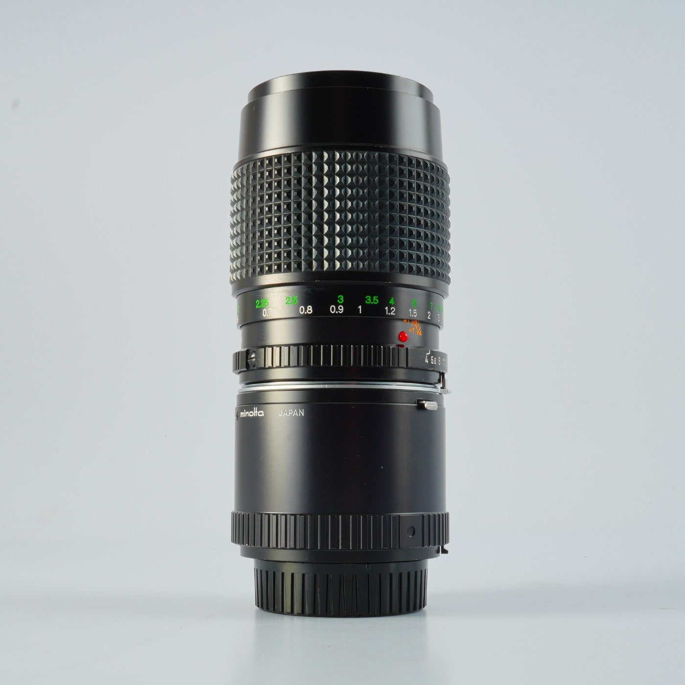 MINOLTA MD MACRO ROKKOR 100mm F/4 + 1:2-1:1 Extension Tube 単焦点レンズ