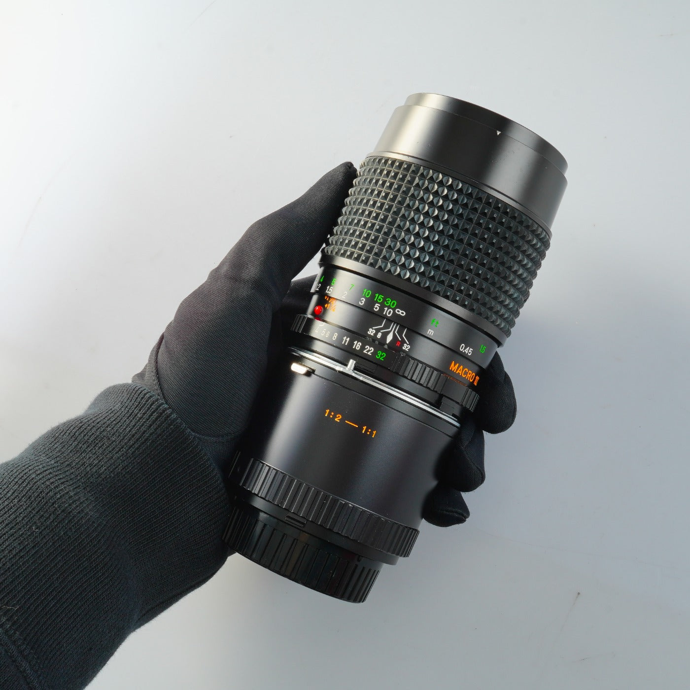 MINOLTA MD MACRO ROKKOR 100mm F/4 + 1:2-1:1 Extension Tube 単焦点レンズ