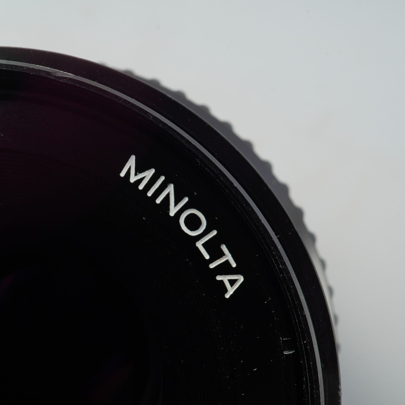 MINOLTA MD MACRO ROKKOR 100mm F/4 + 1:2-1:1 Extension Tube 単焦点レンズ