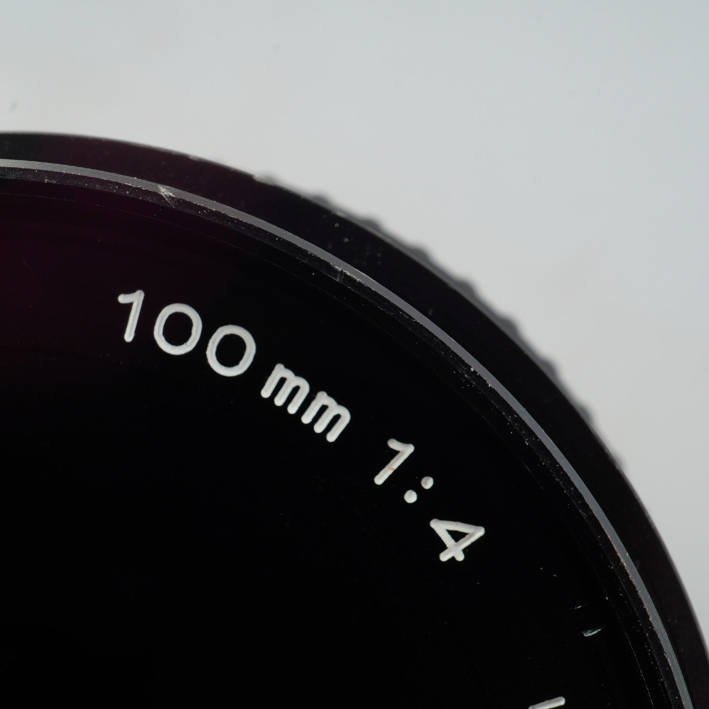 MINOLTA MD MACRO ROKKOR 100mm F/4 + 1:2-1:1 Extension Tube 単焦点レンズ