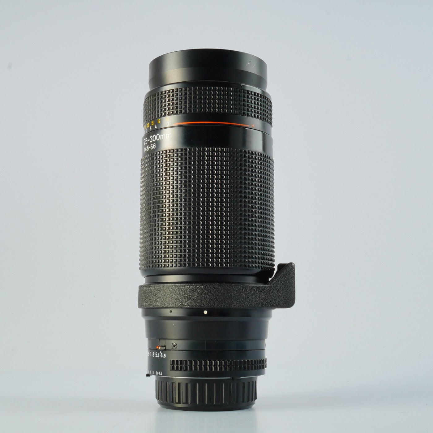 Nikon AF NIKKOR 75-300mm F/4.5-5.6 ズームレンズ