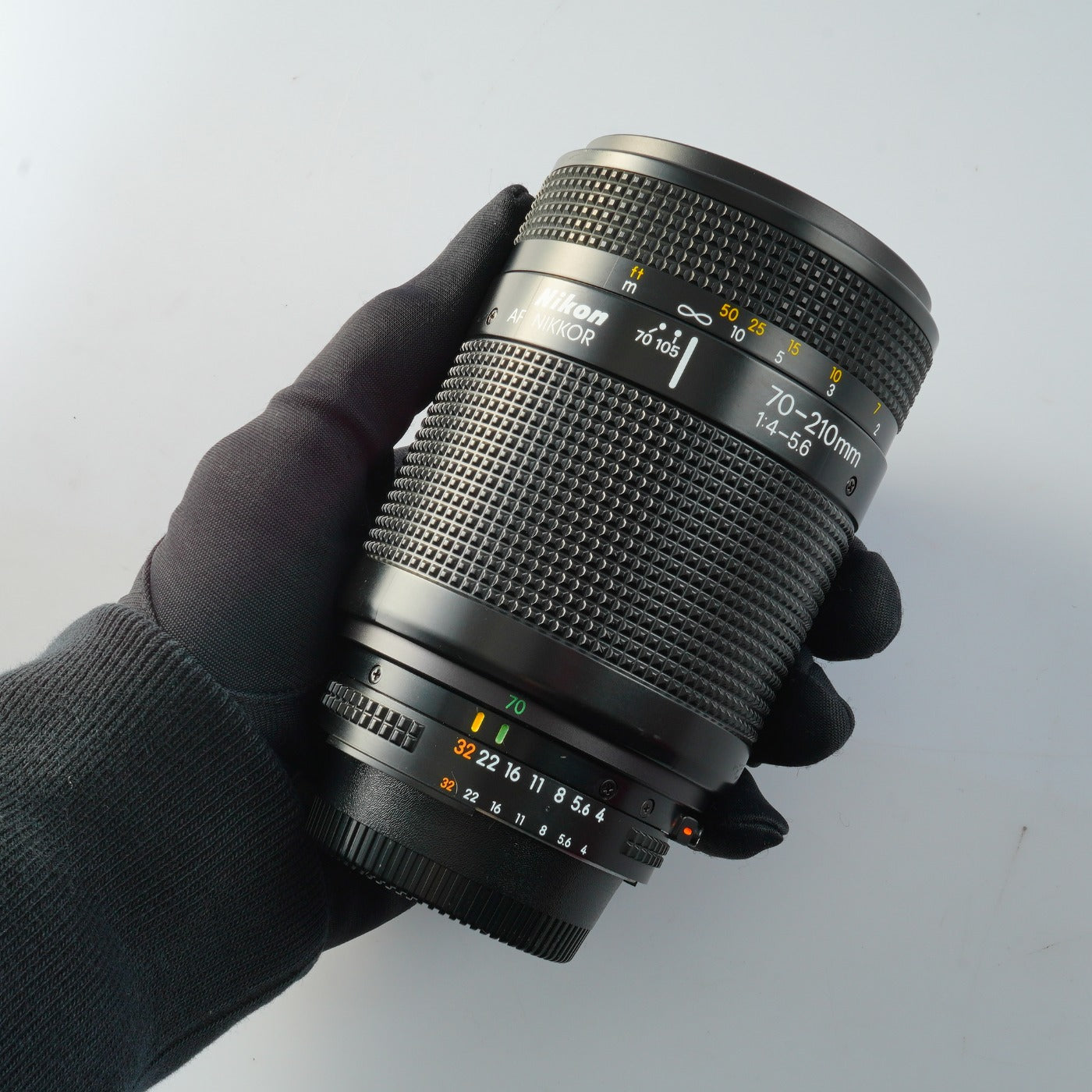 Nikon AF NIKKOR 70-210mm F/4-5.6 ズームレンズ