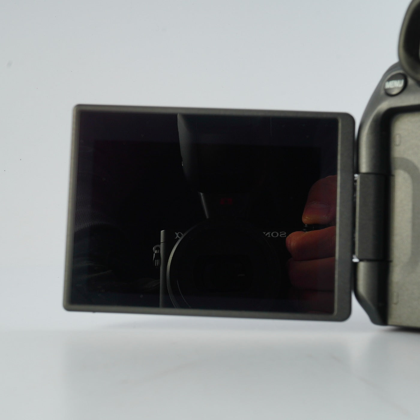 Canon EOS R7 + RF-S 18-150mm F/3.5-6.3 IS STM ミラーレスカメラ