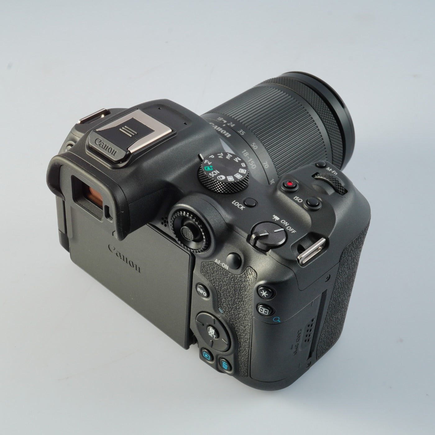 Canon EOS R7 + RF-S 18-150mm F/3.5-6.3 IS STM ミラーレスカメラ