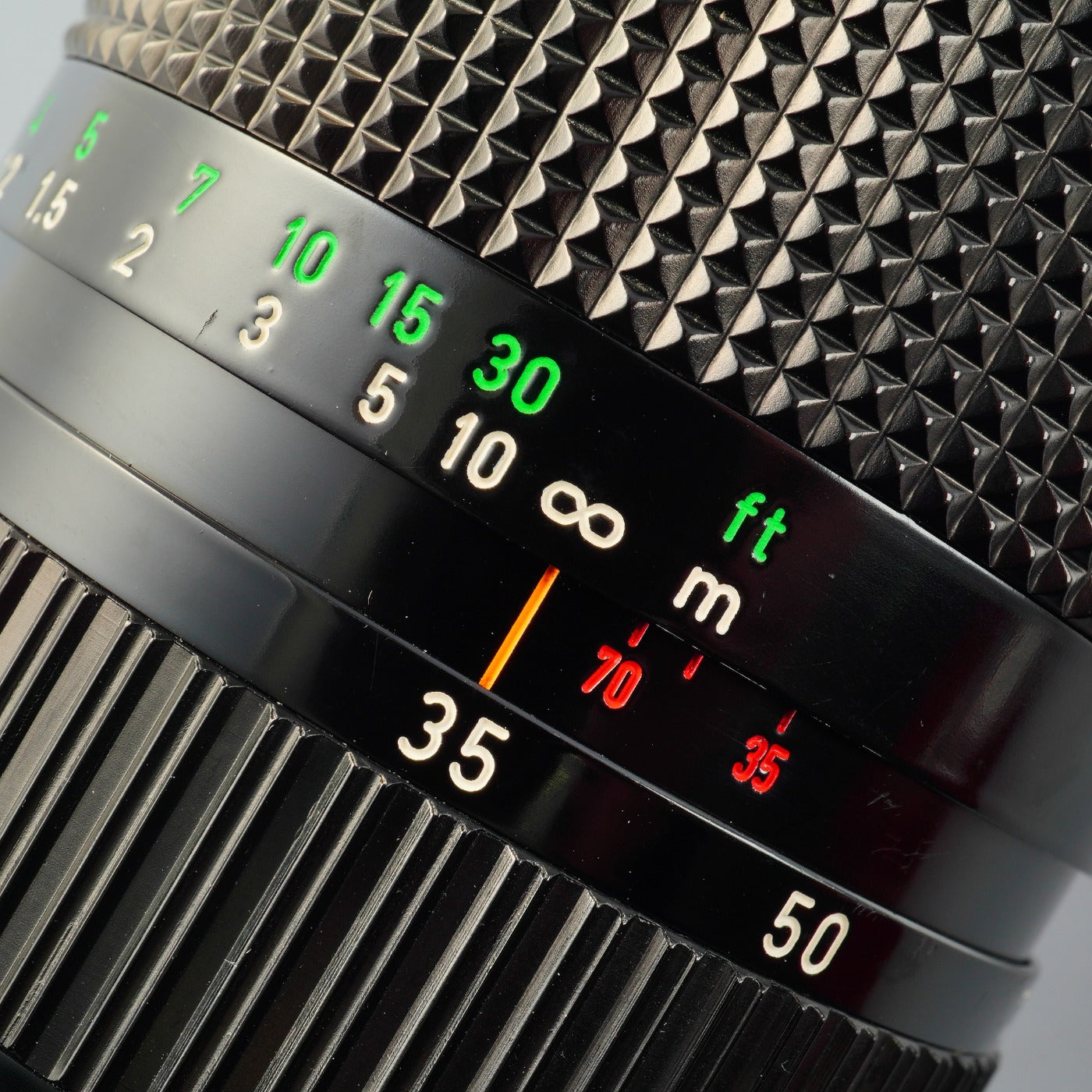 Canon FD 35-70mm F/4 ズームレンズ