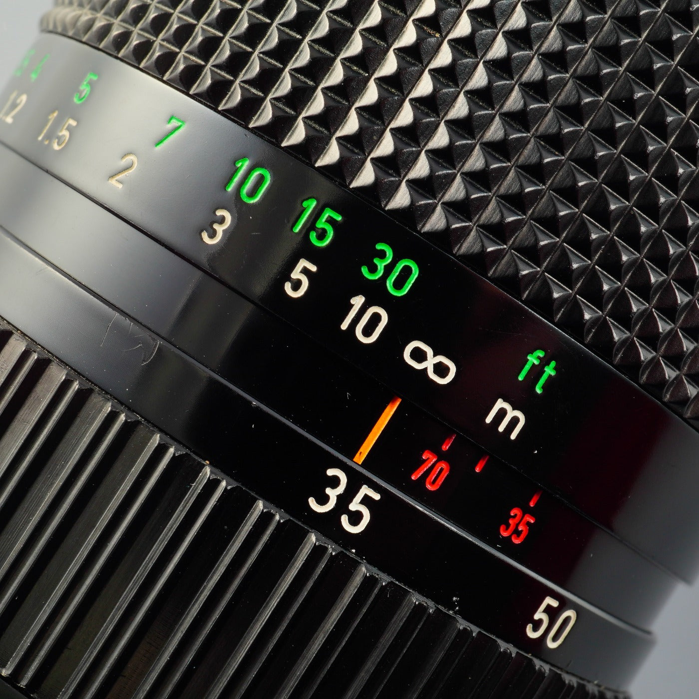 Canon FD 35-70mm F/4 ズームレンズ