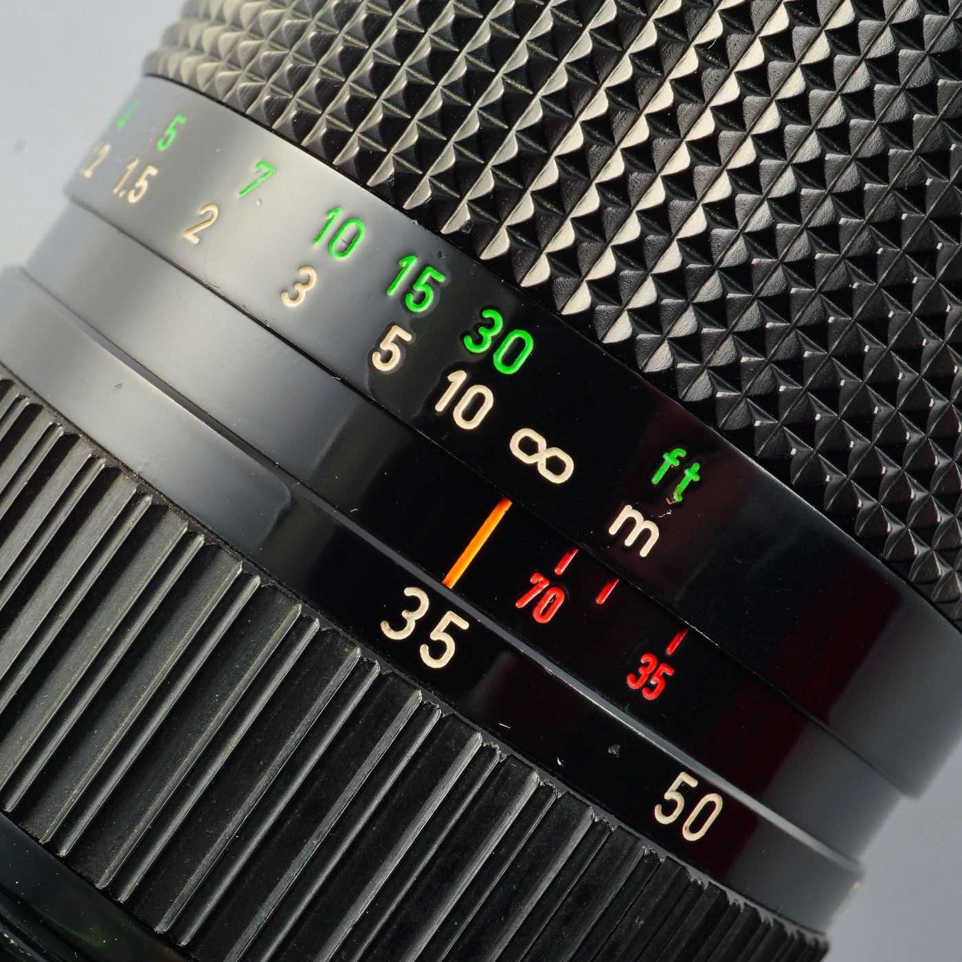 Canon FD 35-70mm F/4 ズームレンズ