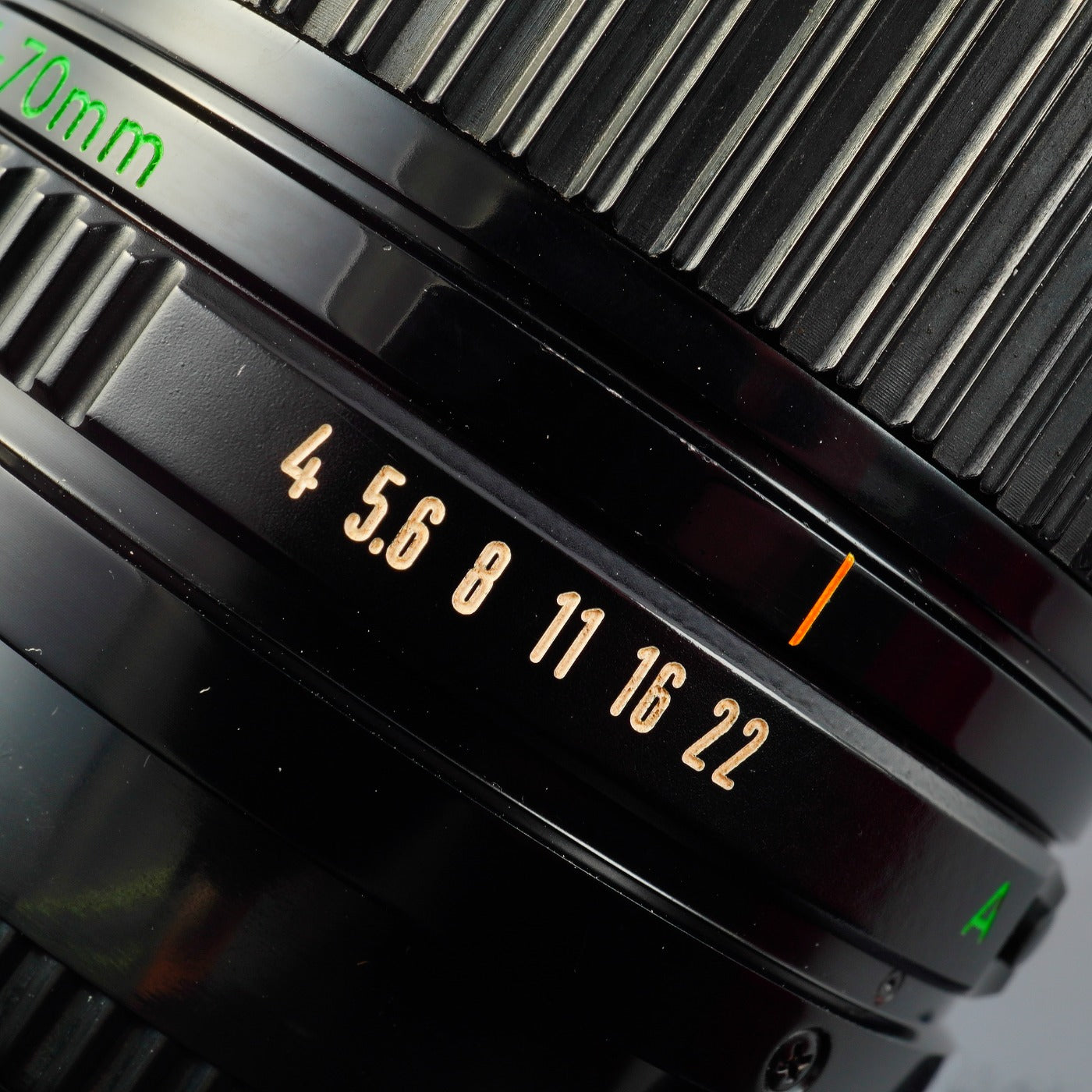 Canon FD 35-70mm F/4 ズームレンズ