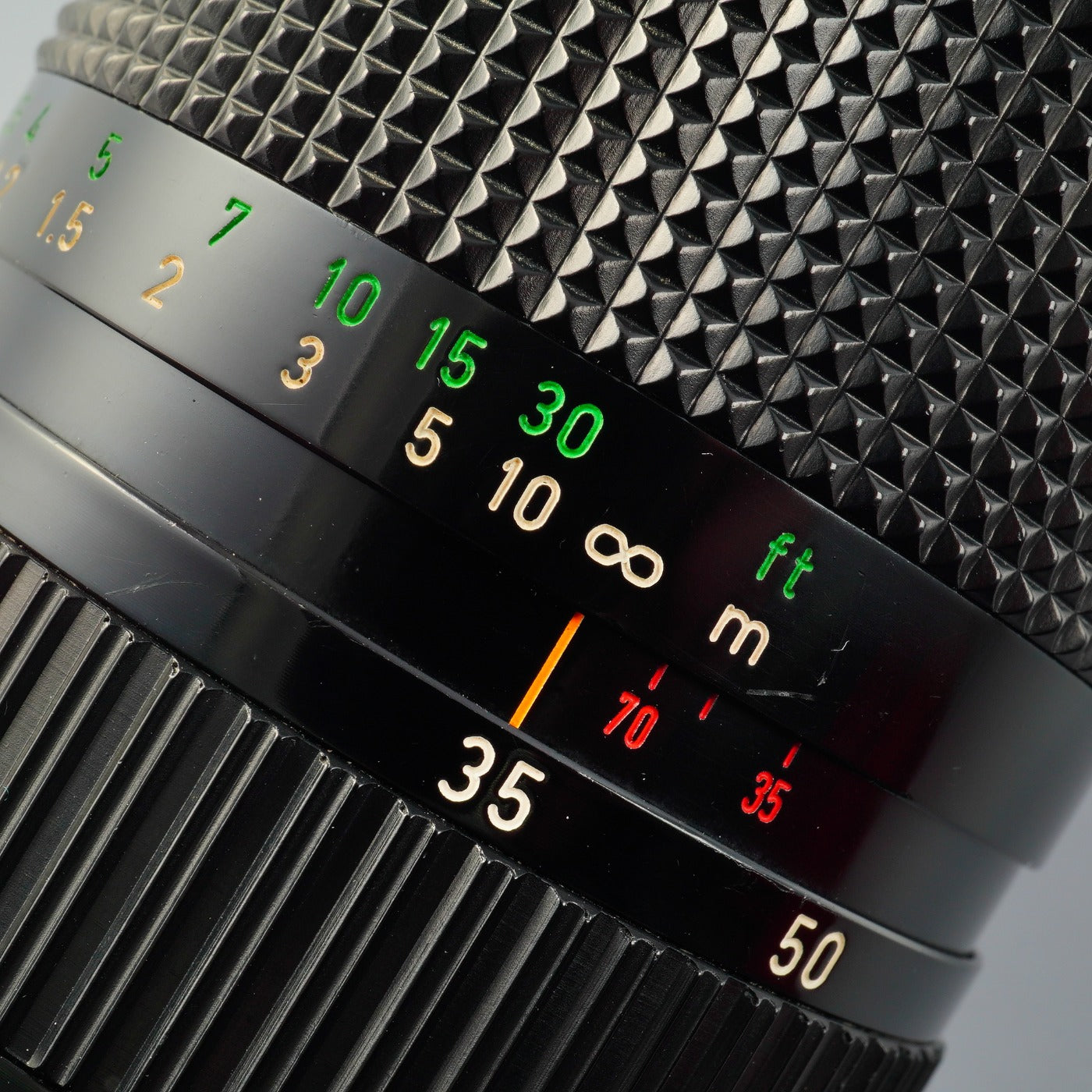 Canon FD 35-70mm F/4 ズームレンズ