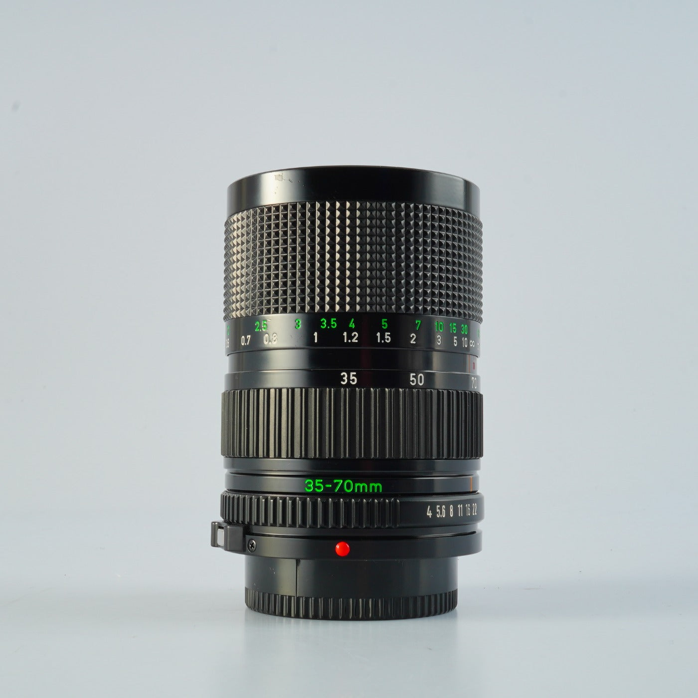 Canon FD 35-70mm f/4.0 ズームレンズ Canon FD 35-70mm F/4 ズームレンズ – 山田写真機店
