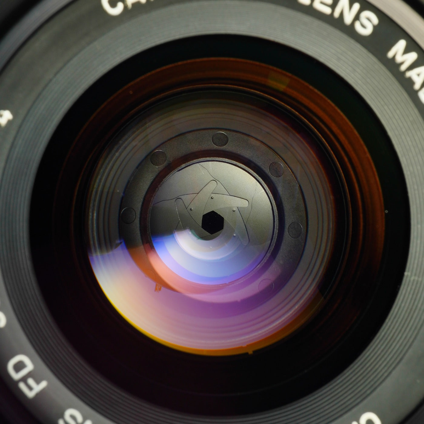 Canon FD 35-70mm F/4 ズームレンズ – 山田写真機店