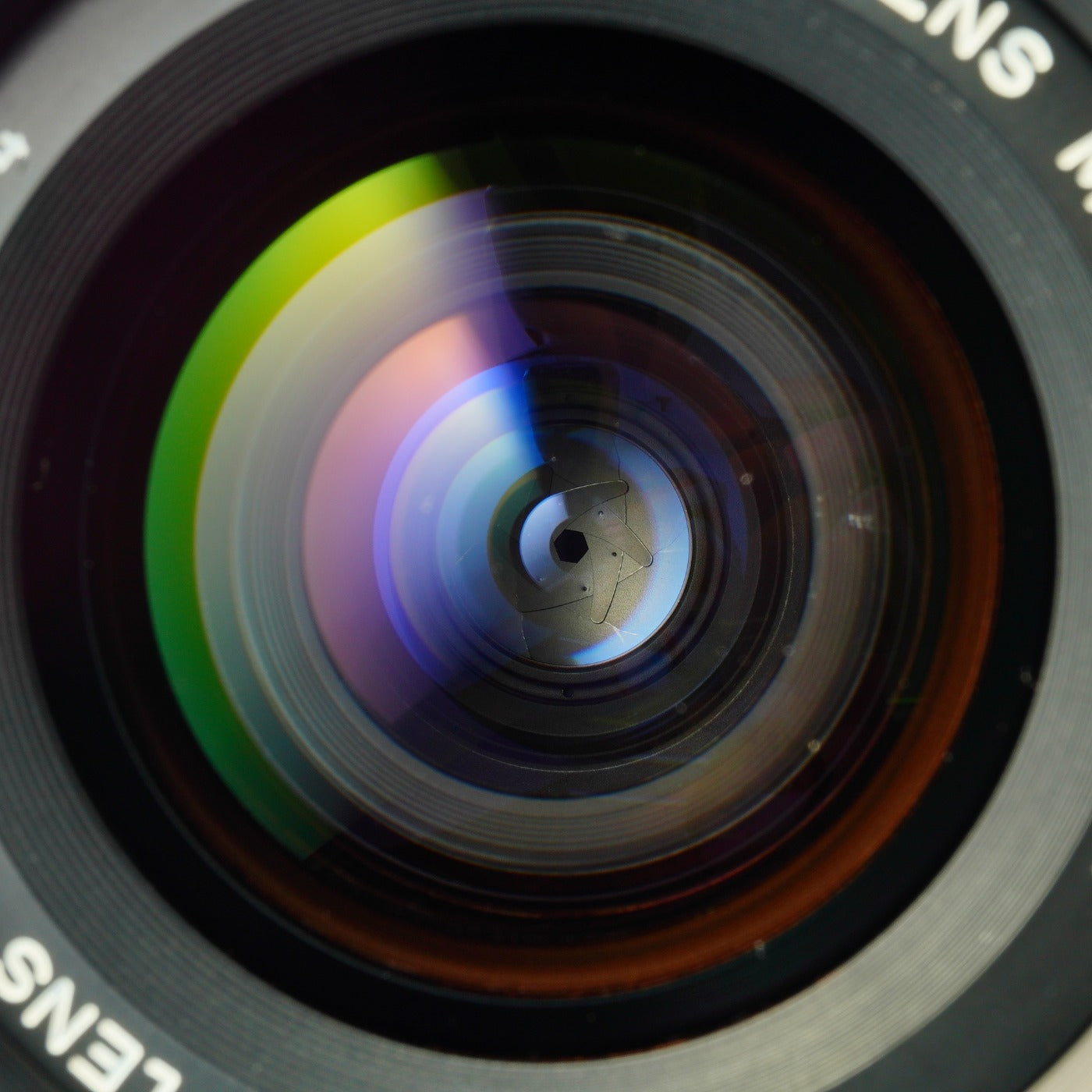 Canon FD 35-70mm F/4 ズームレンズ