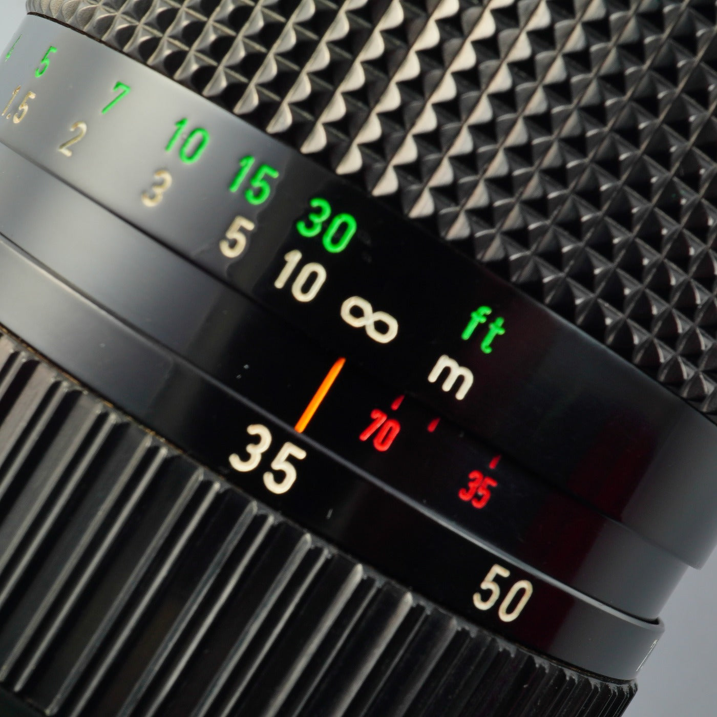 Canon FD 35-70mm F/4 ズームレンズ