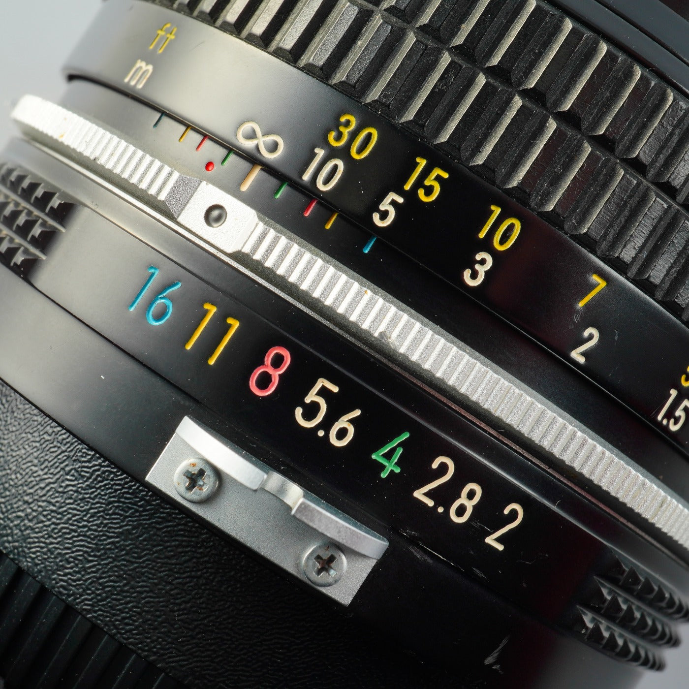 Nikon 非Ai NIKKOR 50mm F/2 単焦点レンズ