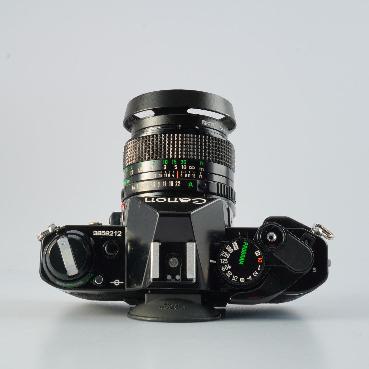 【SERVICED & TESTED】 Canon AE-1 Program Black + New FD 50mm F/1.4 MF フィルム一眼レフカメラ