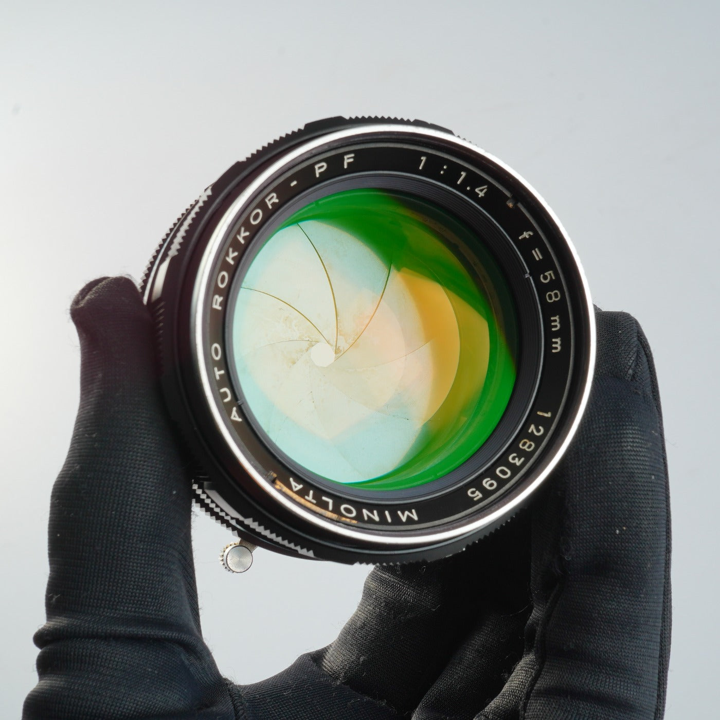 MINOLTA AUTO ROKKOR-PF 58mm F/1.4 単焦点レンズ – 山田写真機店
