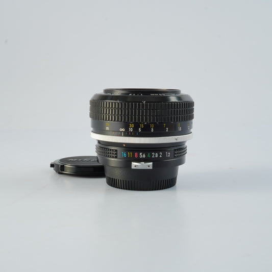 Nikon 非Ai NIKKOR 55mm F/1.2 単焦点レンズ