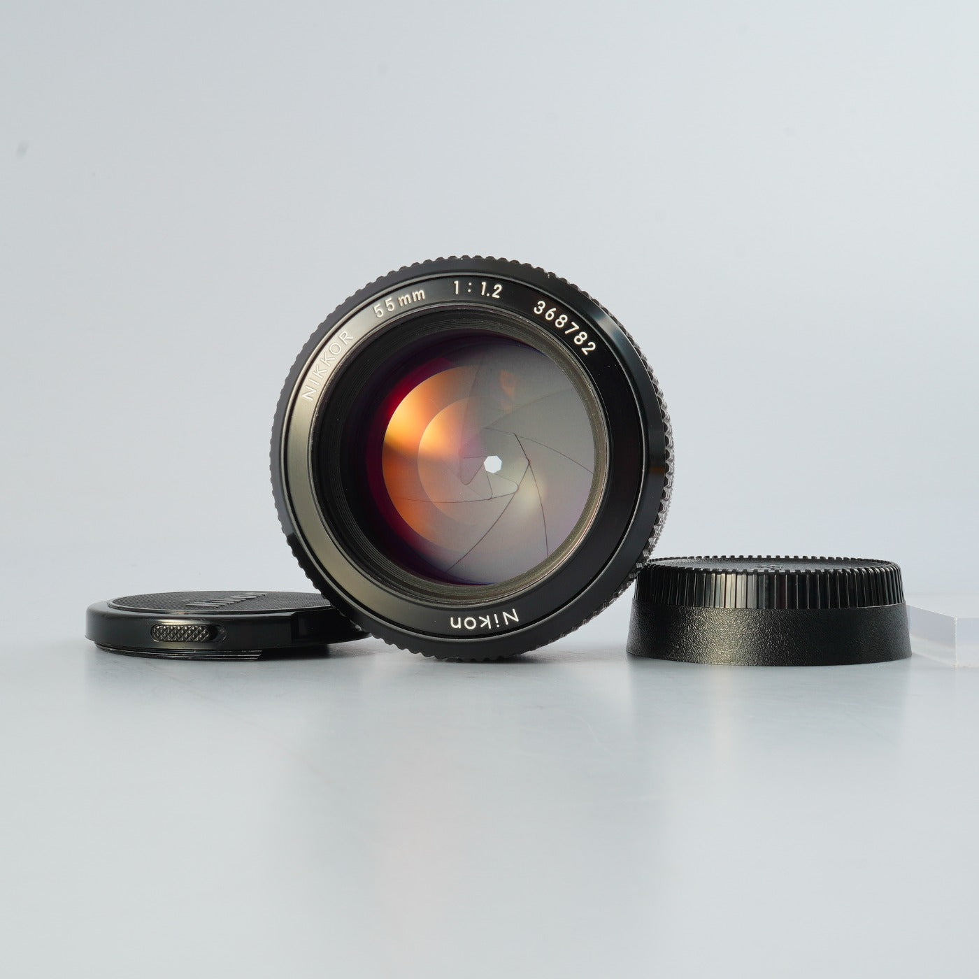 Nikon ニコン 非Ai NIKKOR 55mm F/1.2 単焦点レンズ Nikon 非Ai NIKKOR 55mm F/1.2 単焦点レンズ – 山田写真機店