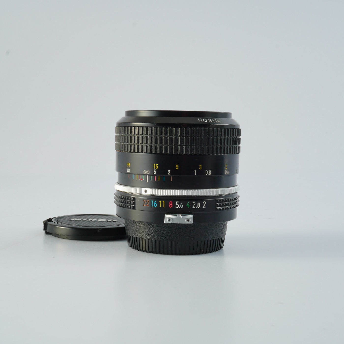 Nikon 非Ai Nikkor 35mm F/2 単焦点レンズ