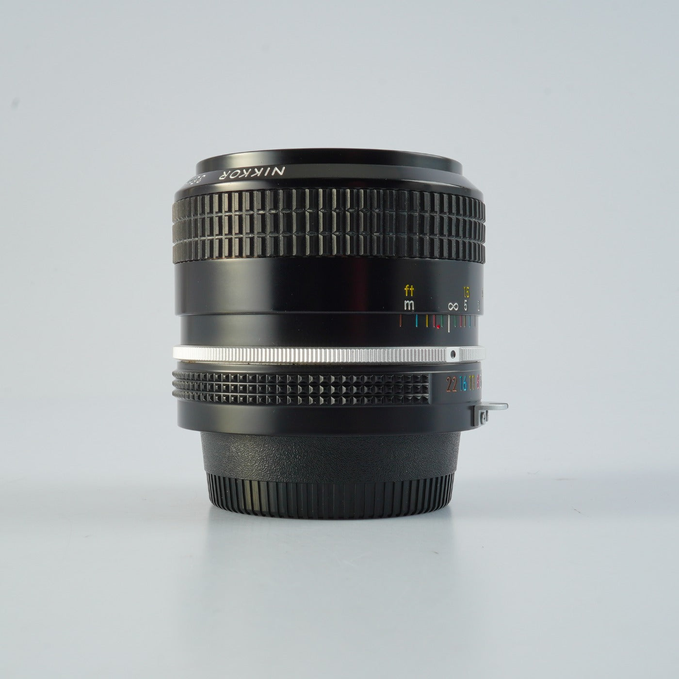 Nikon 非Ai Nikkor 35mm F/2 単焦点レンズ