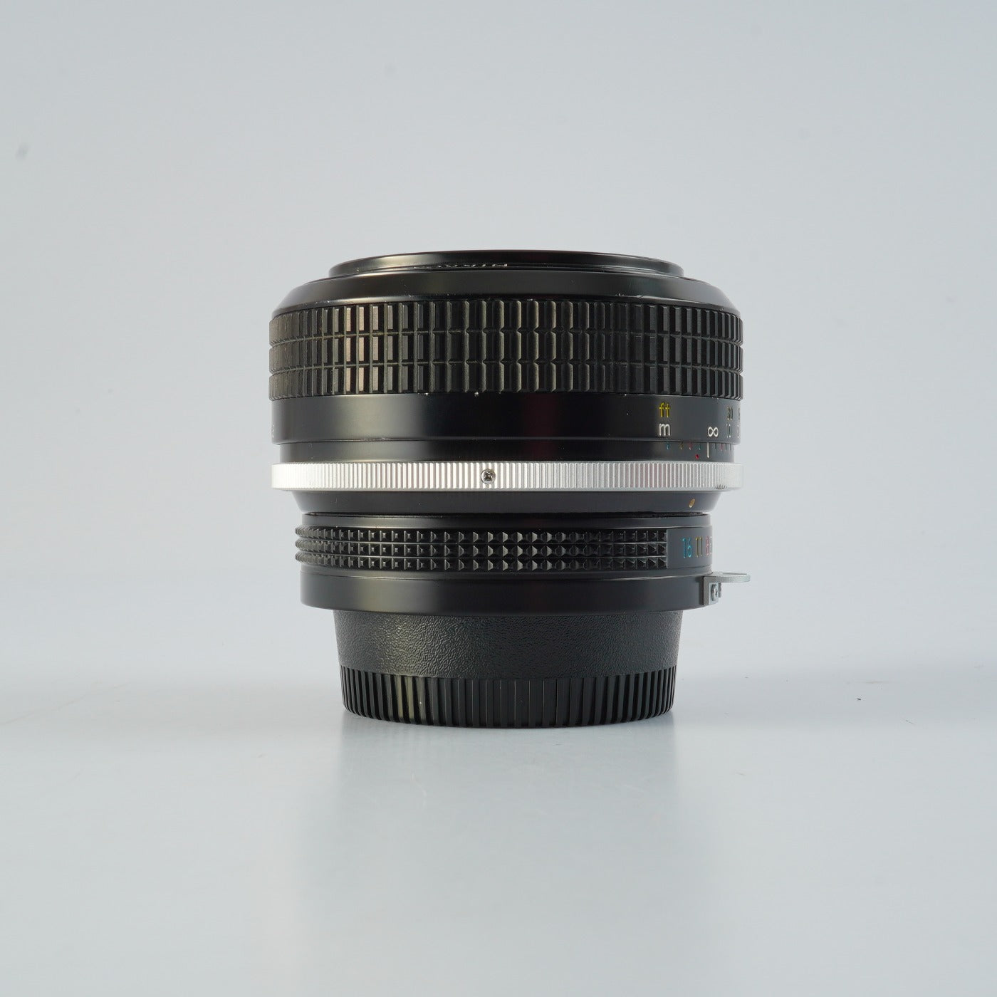 Nikon 非Ai NIKKOR 55mm F/1.2 単焦点レンズ