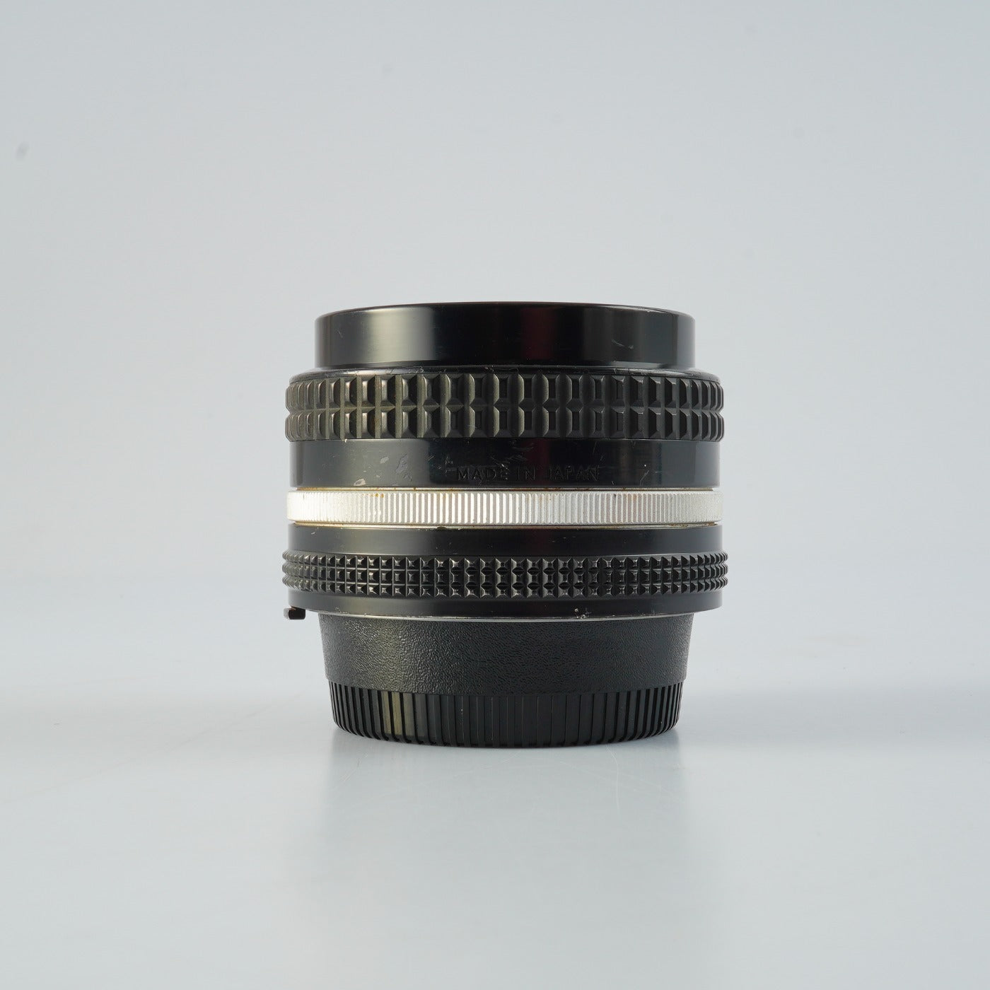 Nikon Ai-S Nikkor 20mm F/3.5 単焦点レンズ – 山田写真機店