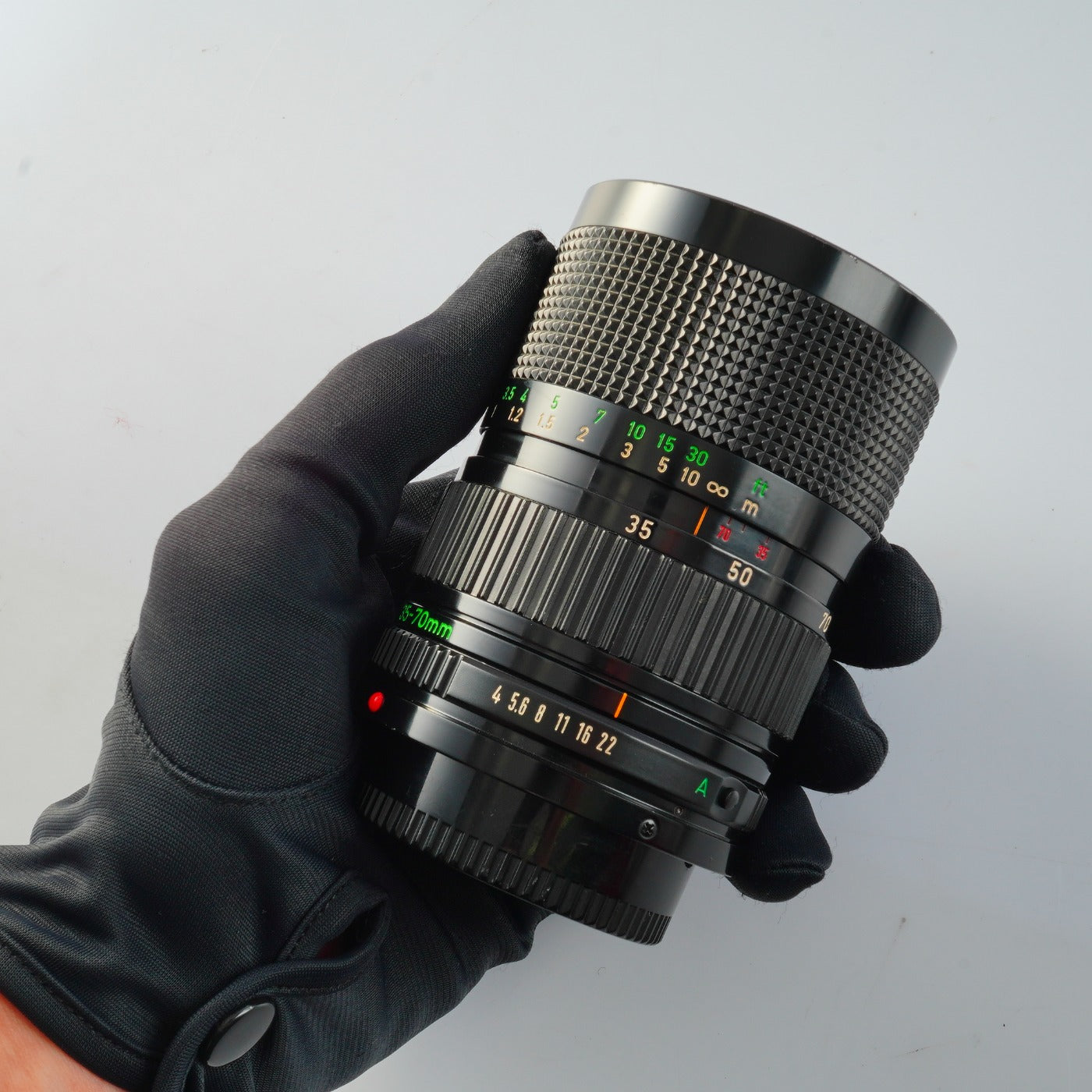 Canon FD 35-70mm F/4 ズームレンズ