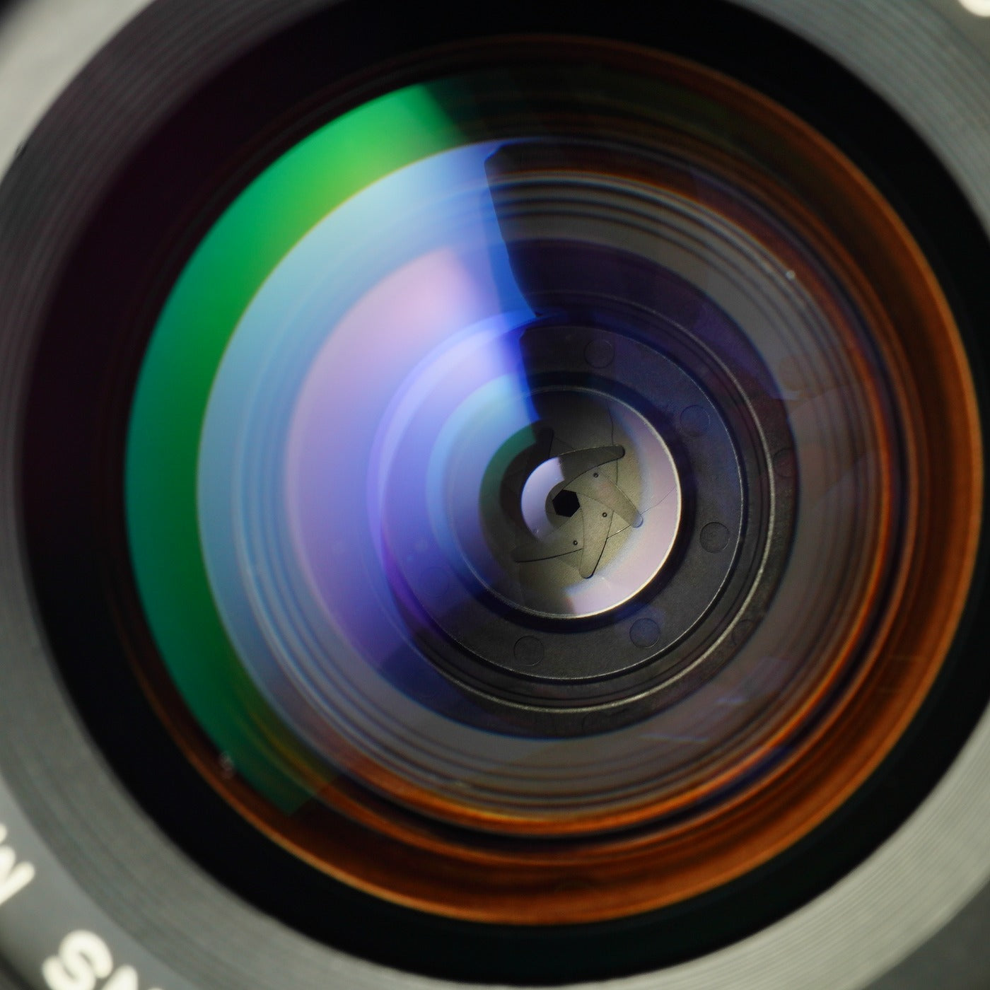 Canon FD 35-70mm F/4 ズームレンズ