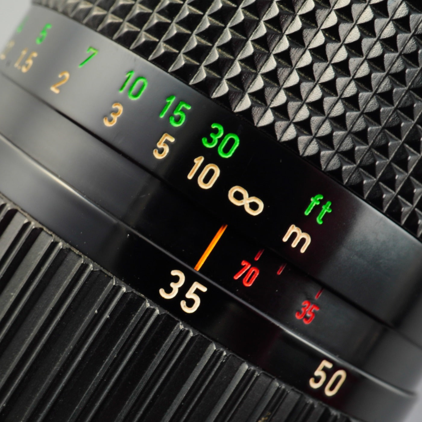 Canon FD 35-70mm F/4 ズームレンズ