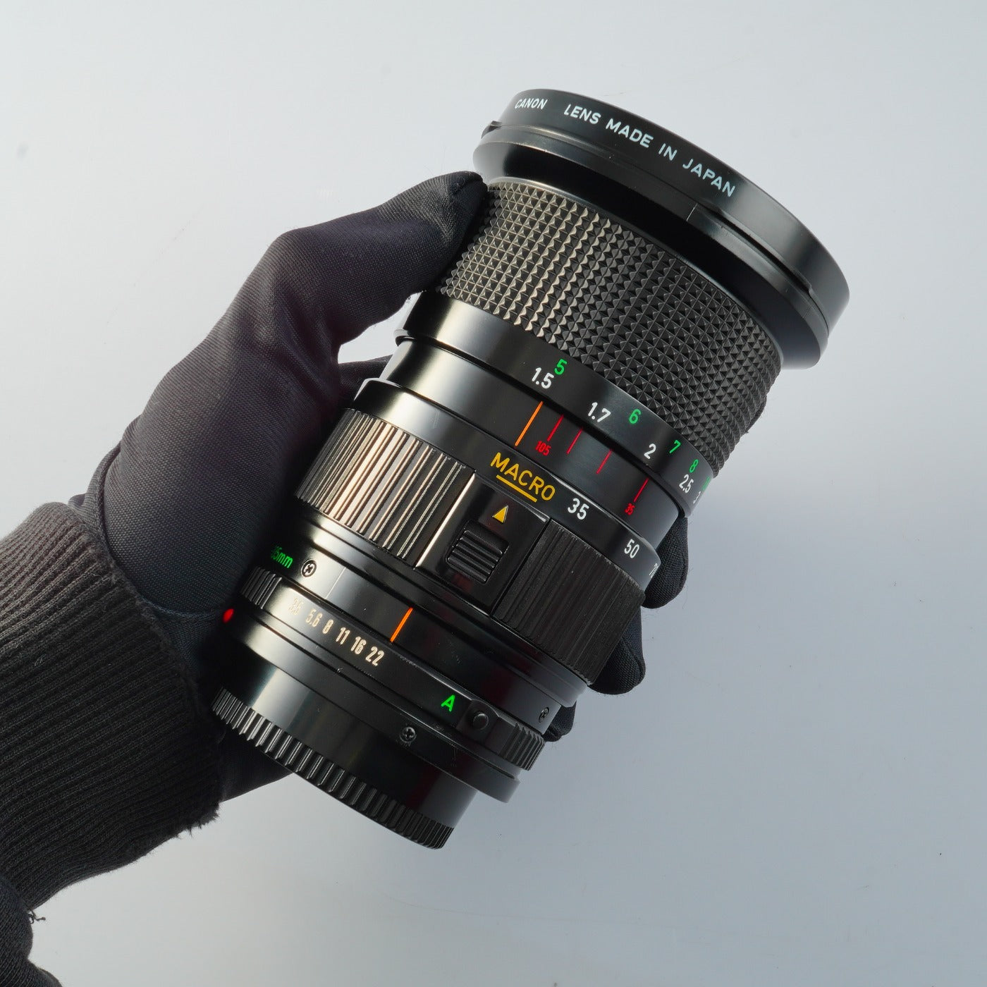 Canon New FD 35-105mm F/3.5 ズームレンズ