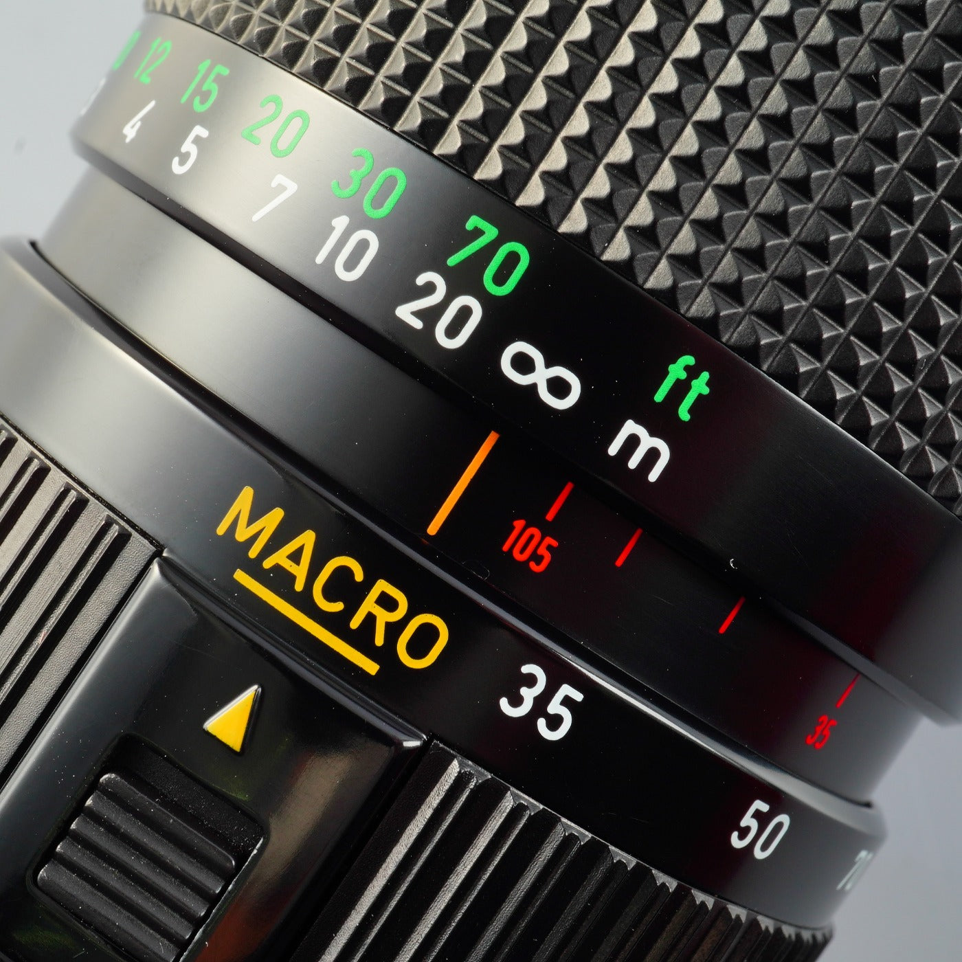Canon New FD 35-105mm F/3.5 ズームレンズ