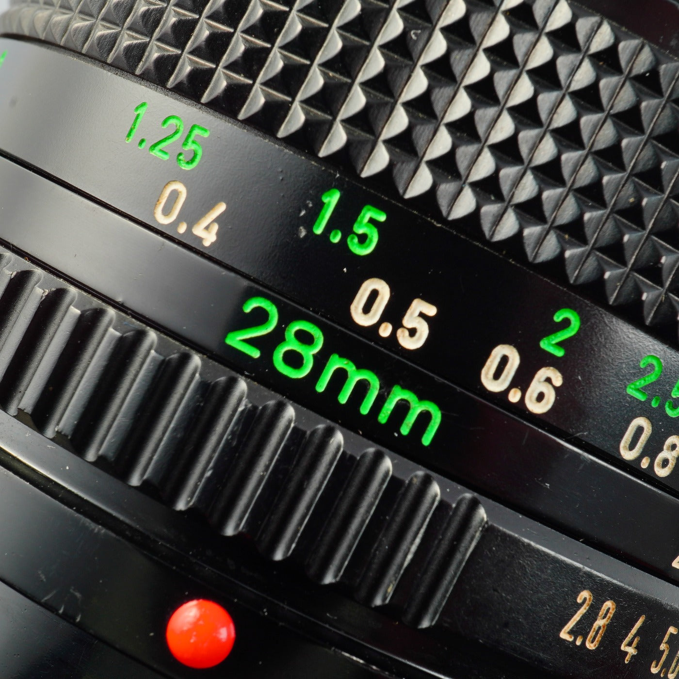 Canon New FD NFD 28mm F/2.8 単焦点レンズ