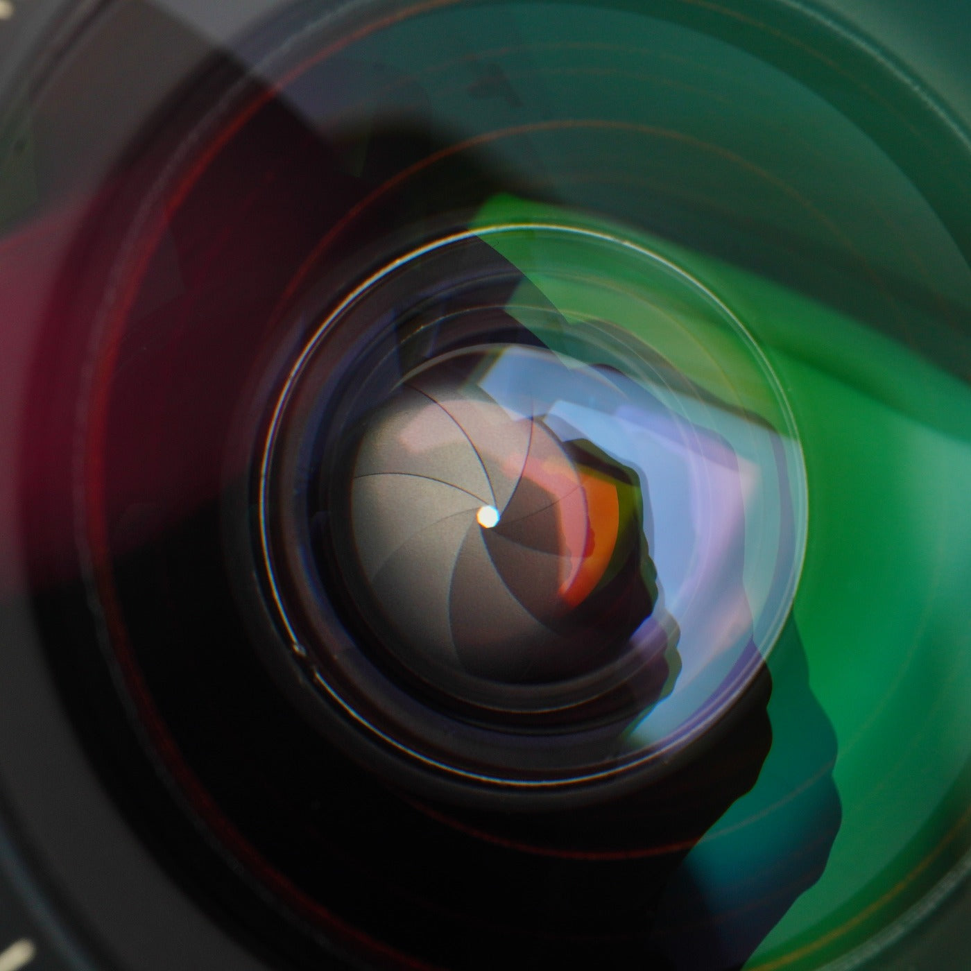 Canon NEW FD NFD 24mm F/2 単焦点レンズ