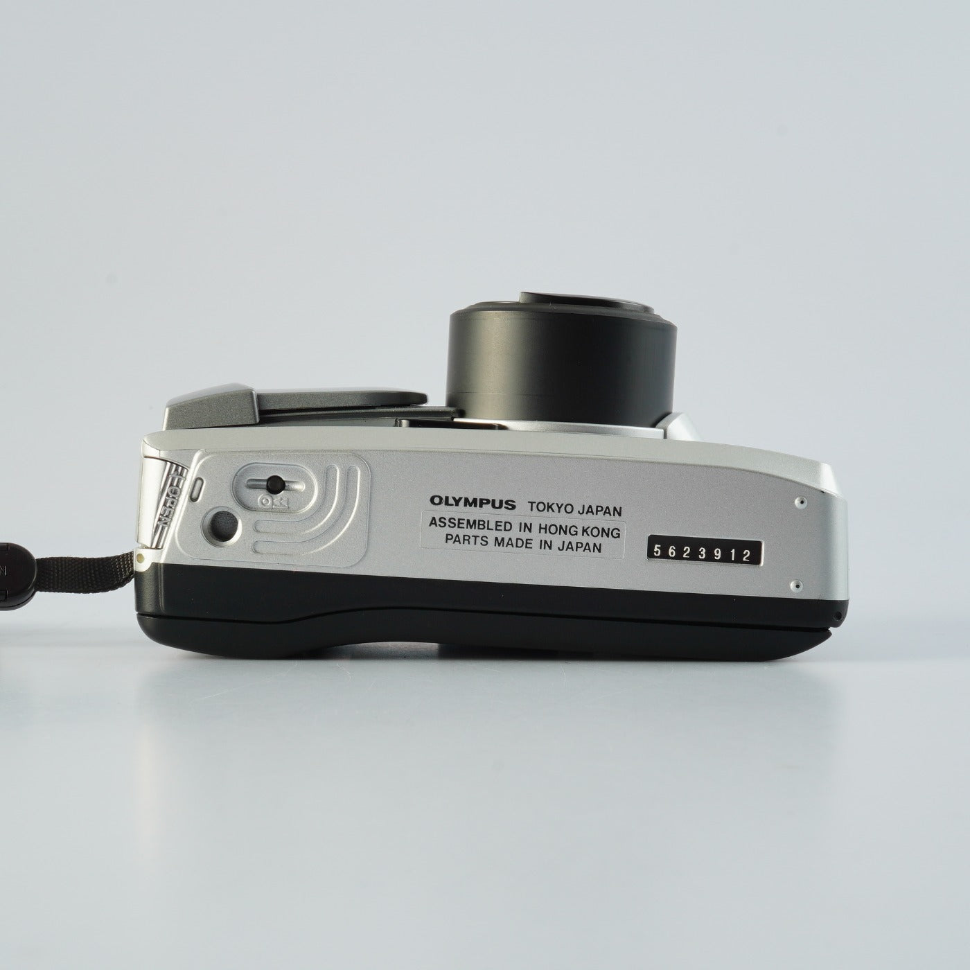 OLYMPUS OZ ( Superzoom ) 105R 38-105mm コンパクトフィルムカメラ