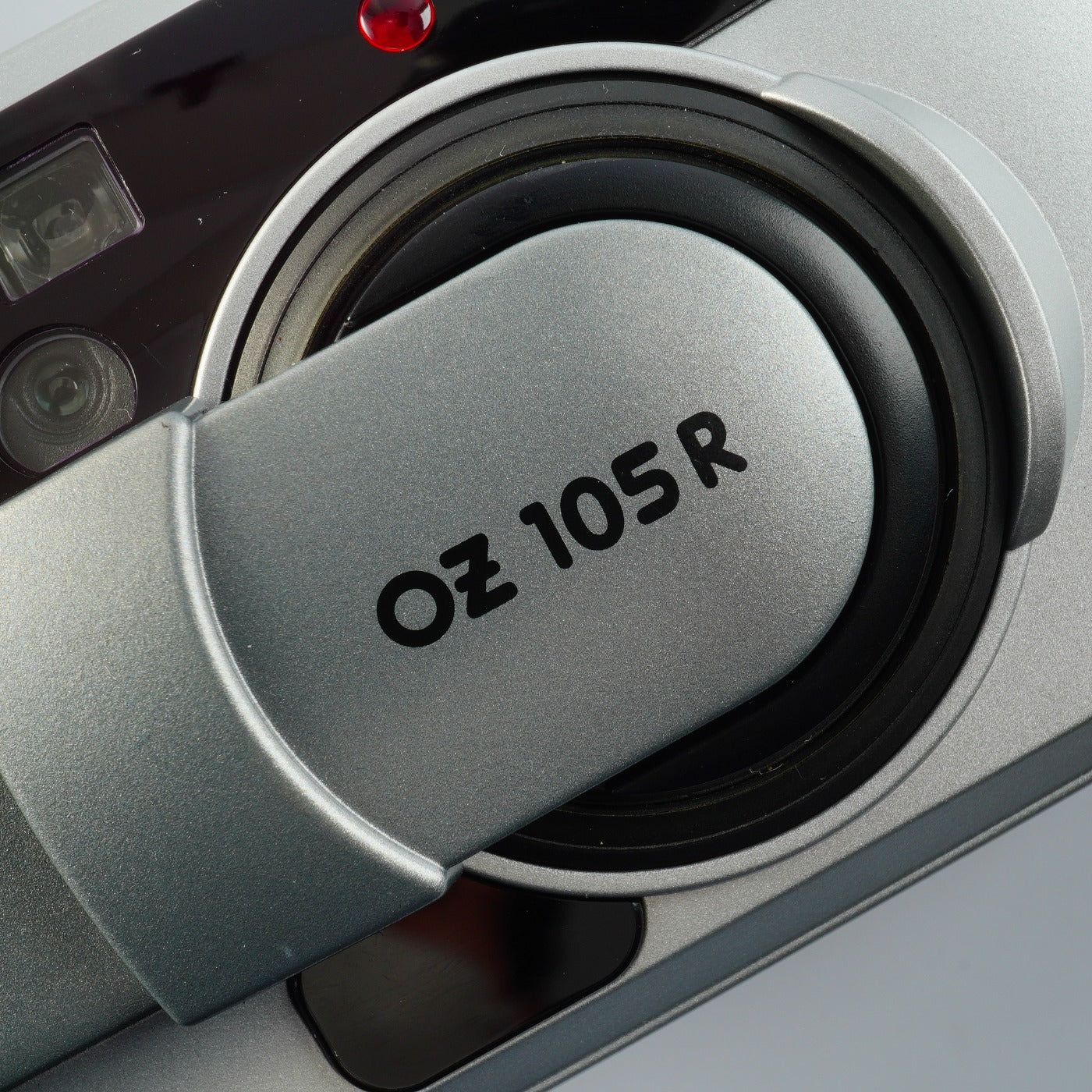 OLYMPUS OZ ( Superzoom ) 105R 38-105mm コンパクトフィルムカメラ