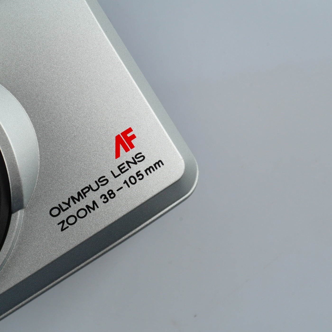 OLYMPUS OZ ( Superzoom ) 105R 38-105mm コンパクトフィルムカメラ