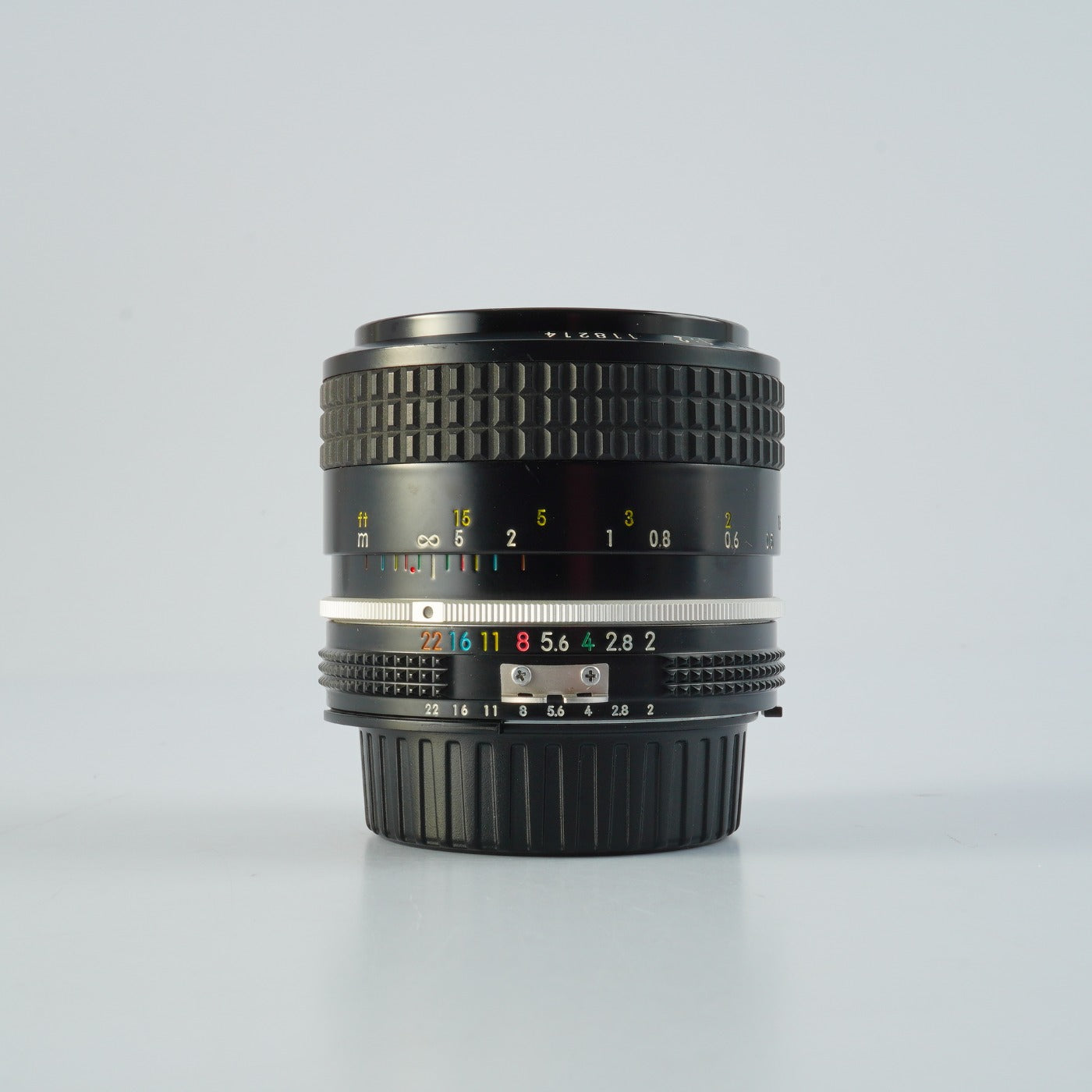 Nikon Ai Nikkor 35mm F/2 単焦点レンズ