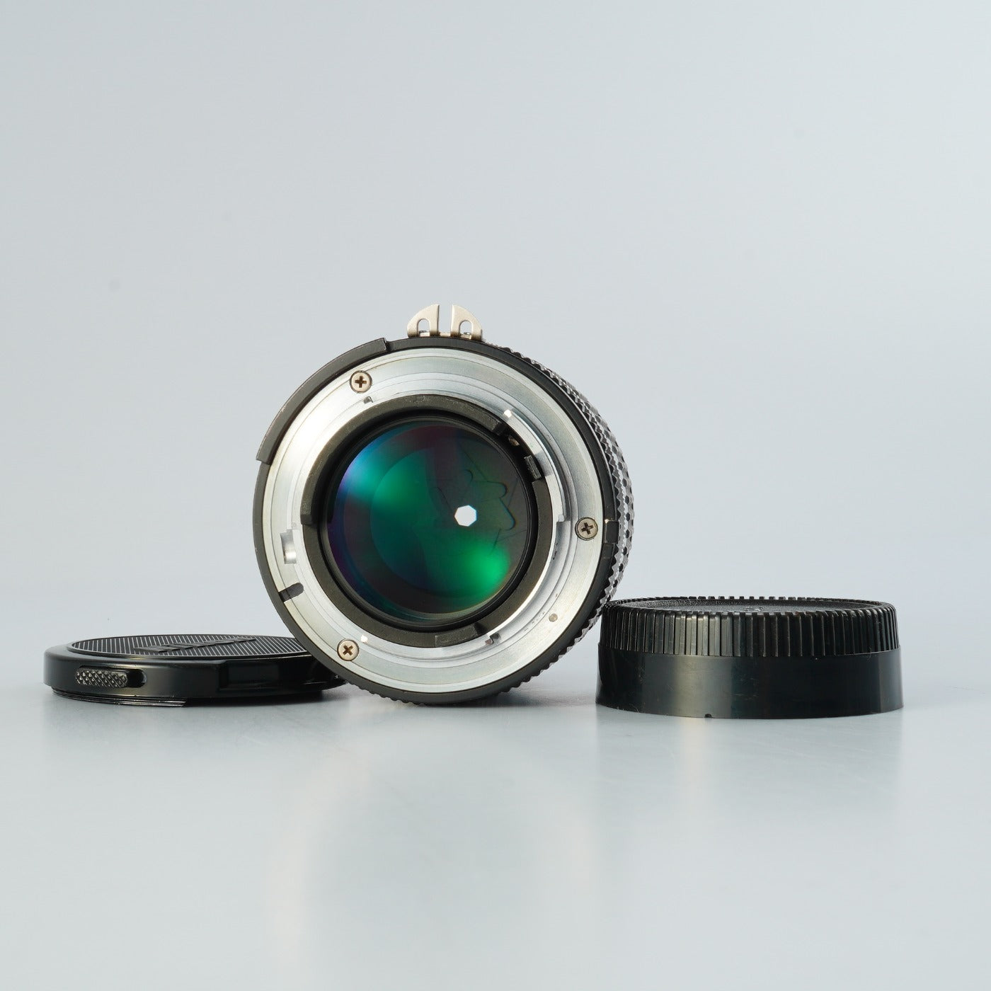 Nikon ニコン Ai-S Nikkor 105mm F/2.5 単焦点レンズ Nikon Ai-S NIKKOR 105mm F/2.5 単焦点レンズ – 山田写真機店