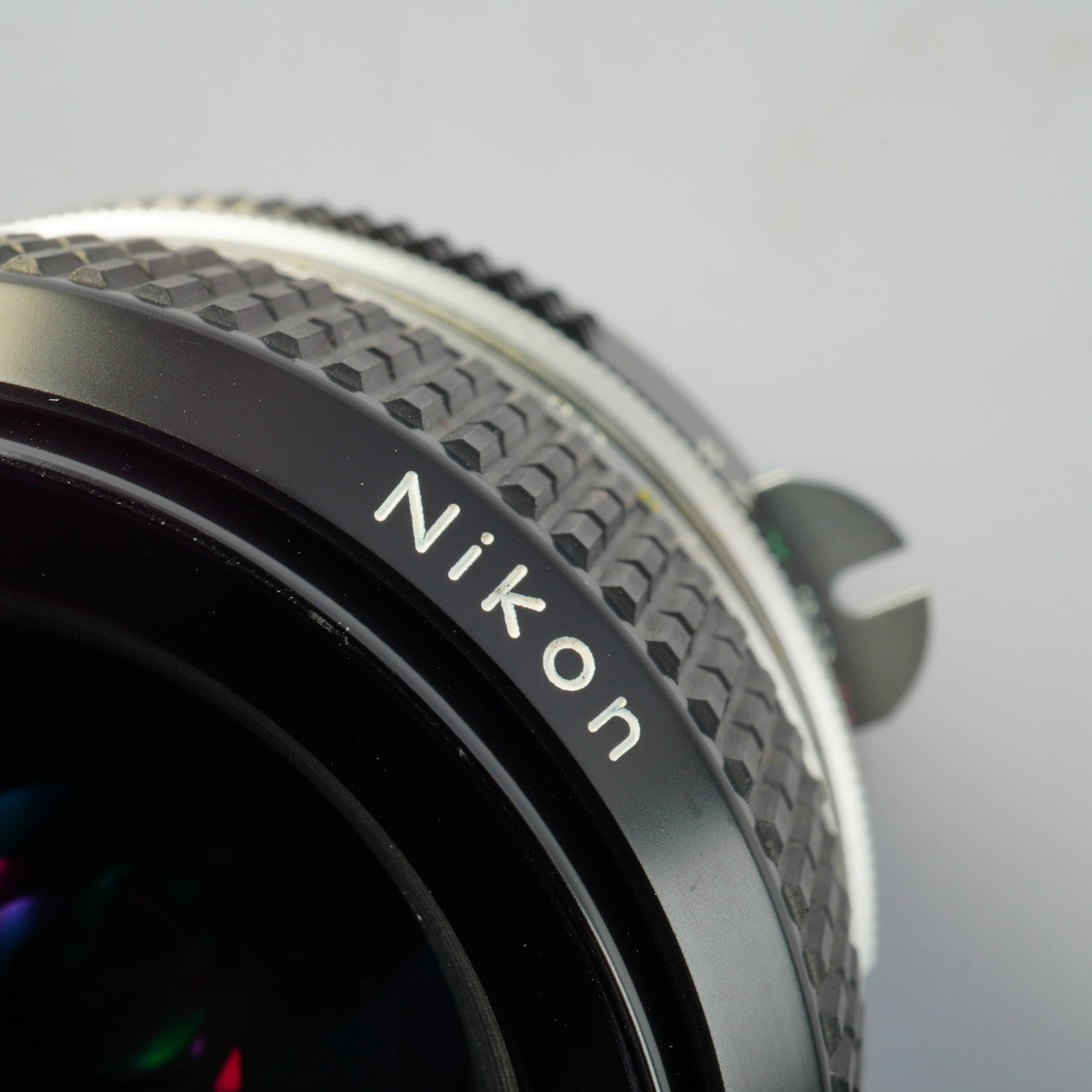 Nikon 非Ai Nikkor 28mm F/2.8 単焦点レンズ