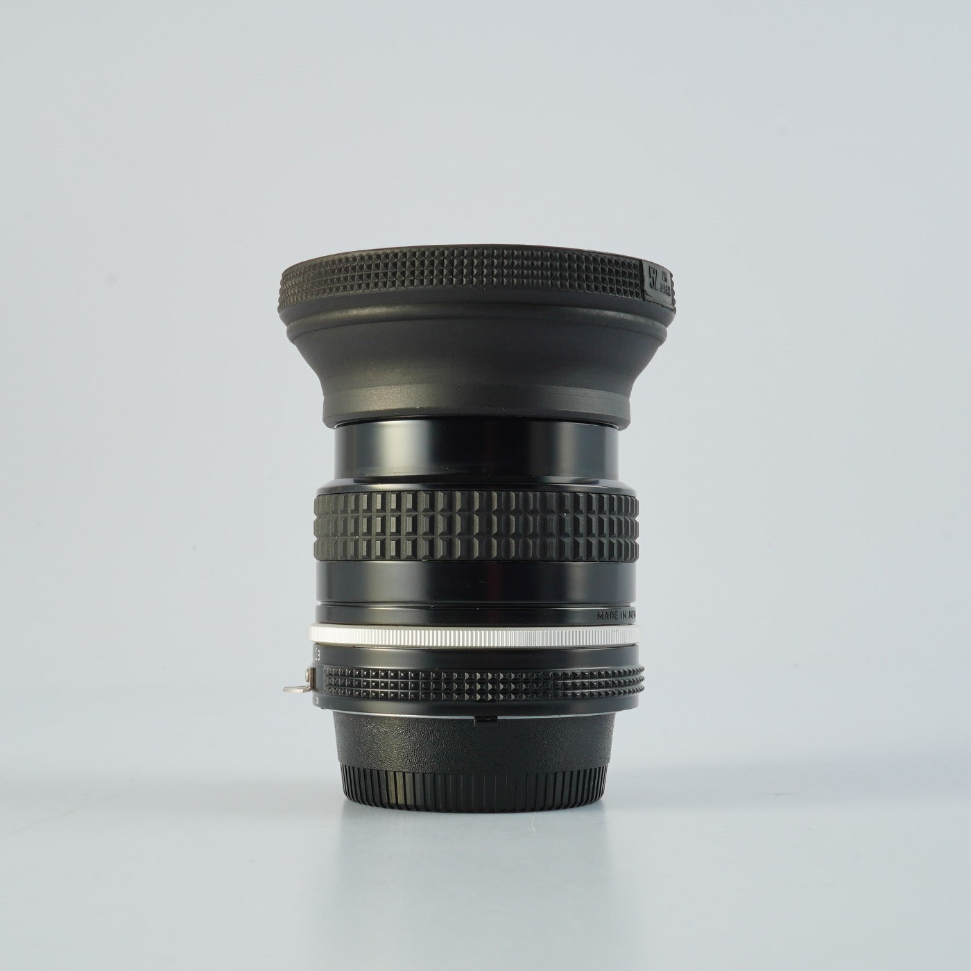 Nikon Ai NIKKOR 35mm F/2.8 単焦点レンズ