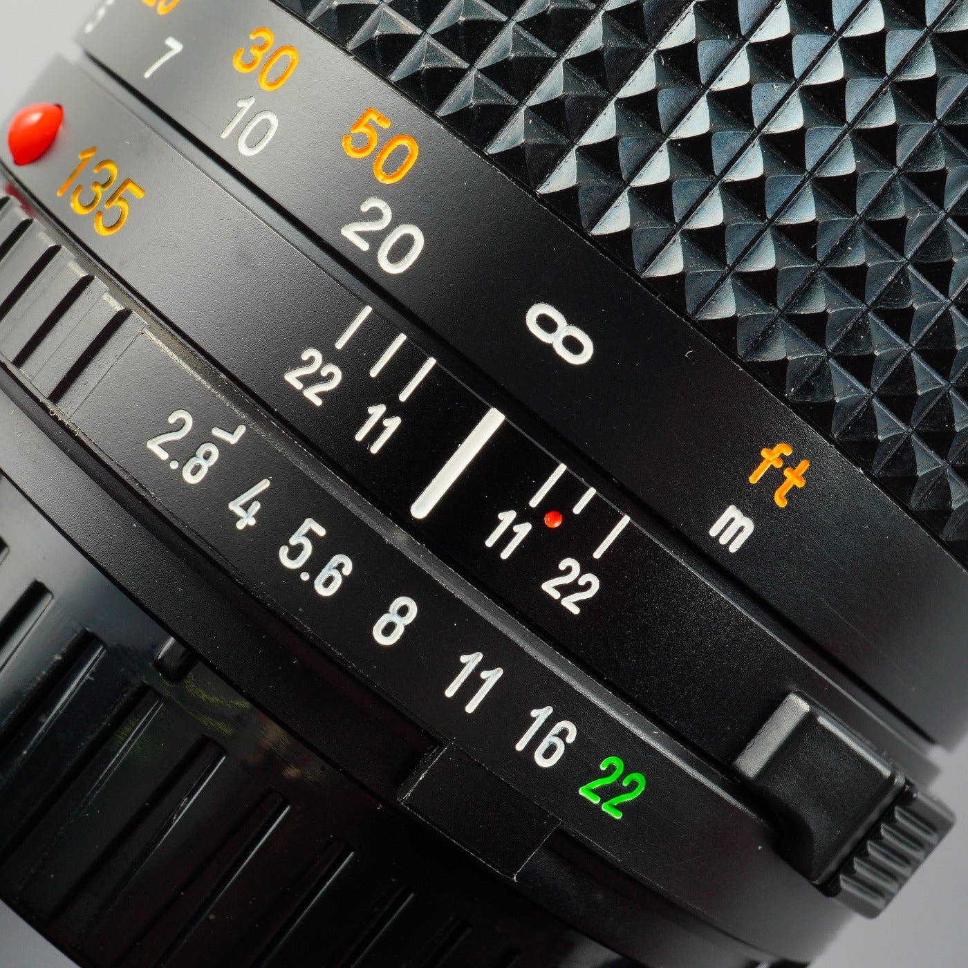 MINOLTA MD 135mm F/2.8 単焦点レンズ