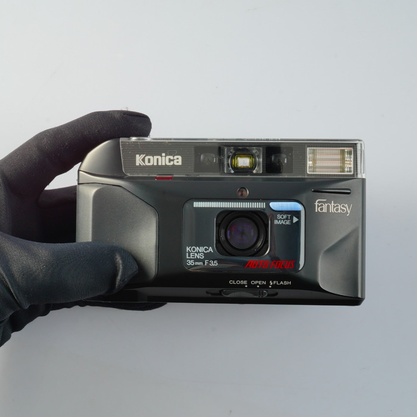 Konica Fantasy Auto Focus Soft Image 35mm F/3.5 コンパクトフィルムカメラ