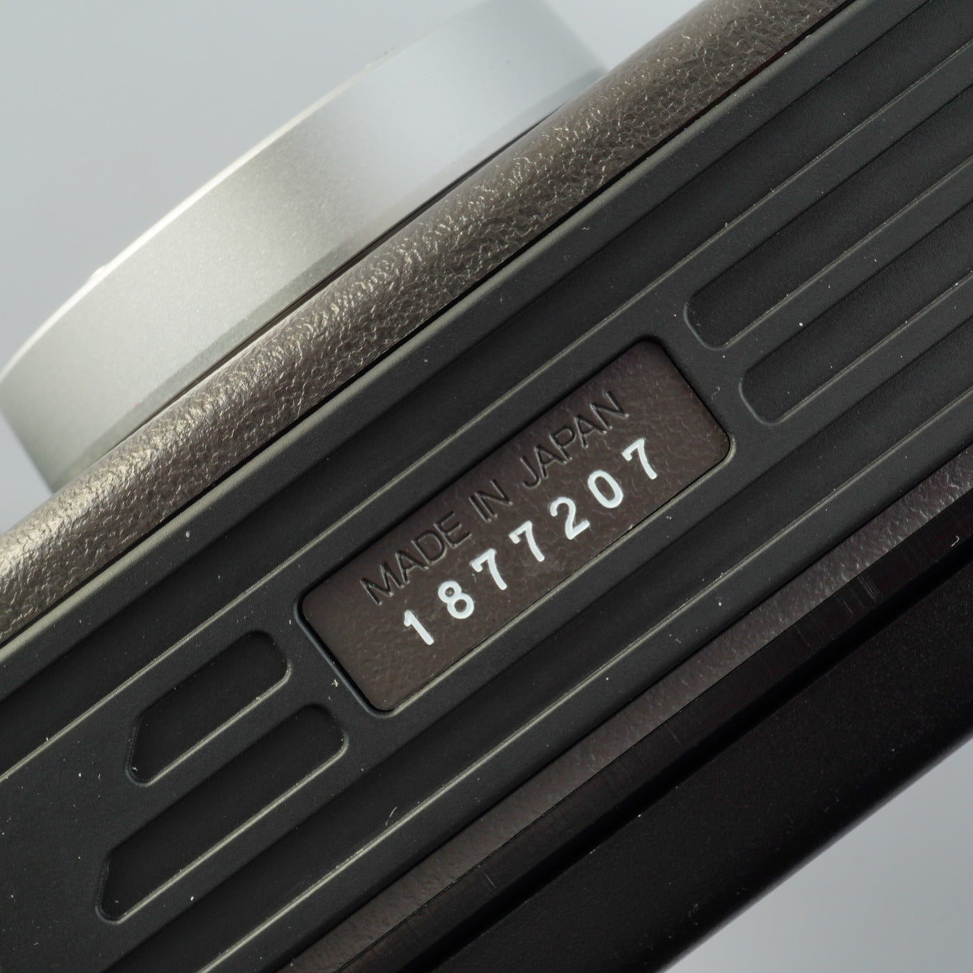 Konica 現場監督 ( GENBAKANTOKU ) LENS 35 WB コンパクトフィルムカメラ